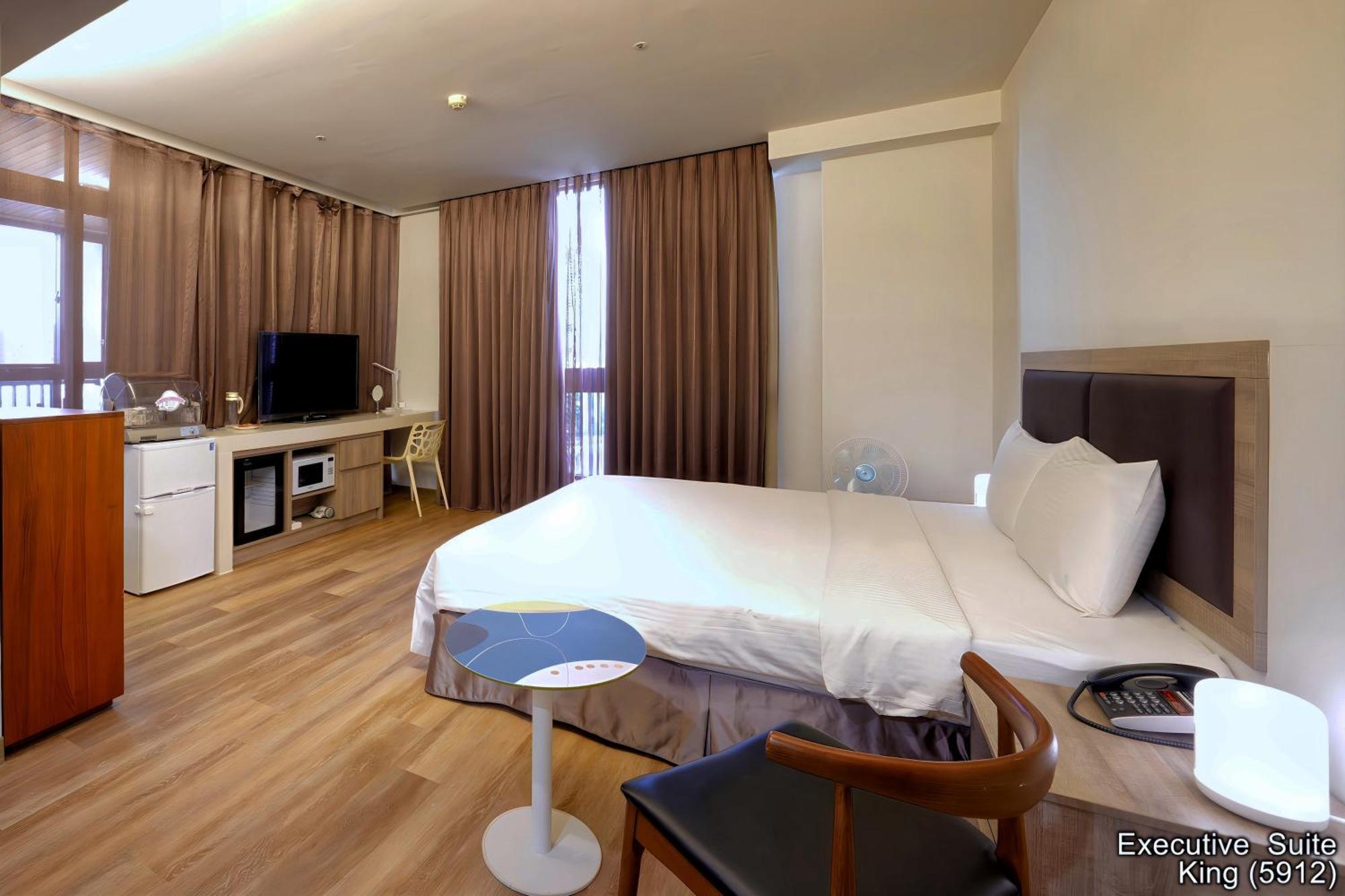 Freedom Design Hotel Luzhu Ruang foto